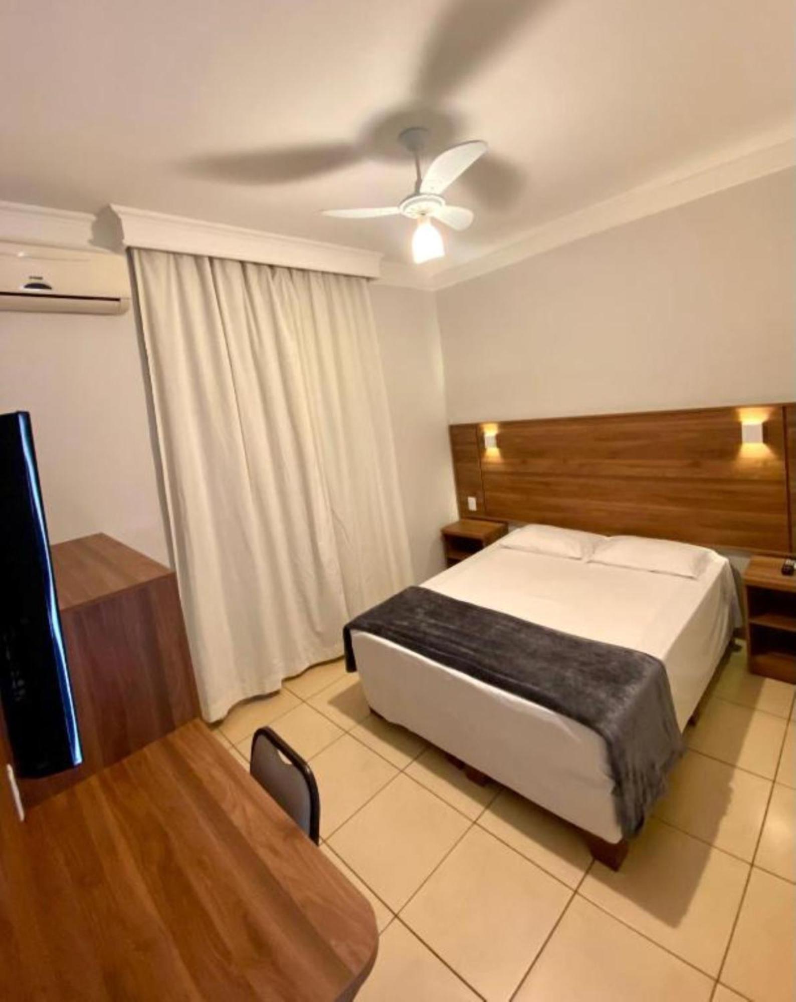 Hotel Roda D'Agua Andradina Quarto foto