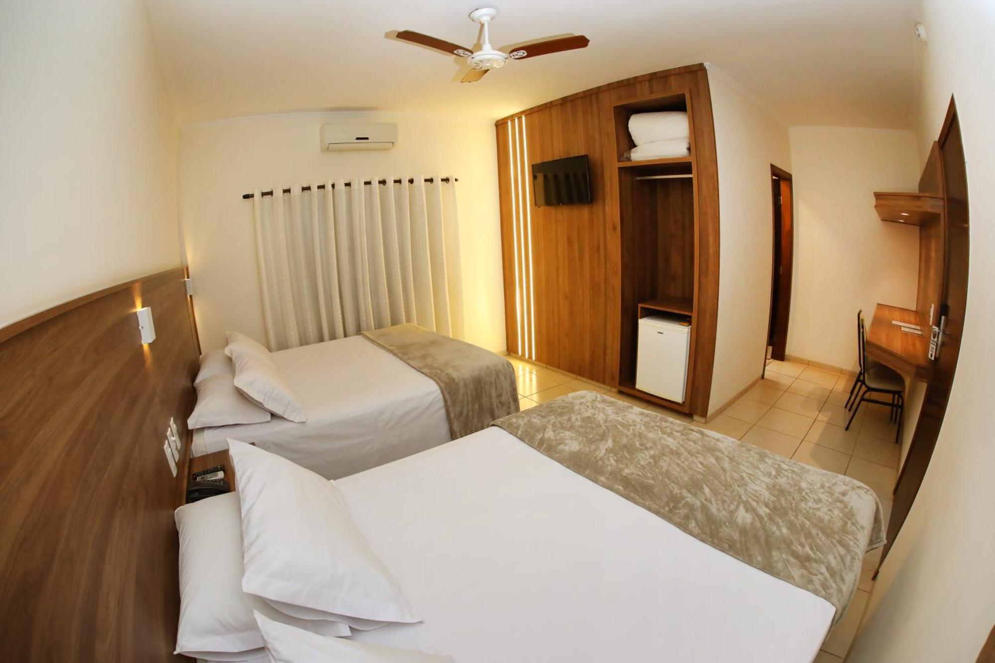 Hotel Roda D'Agua Andradina Quarto foto