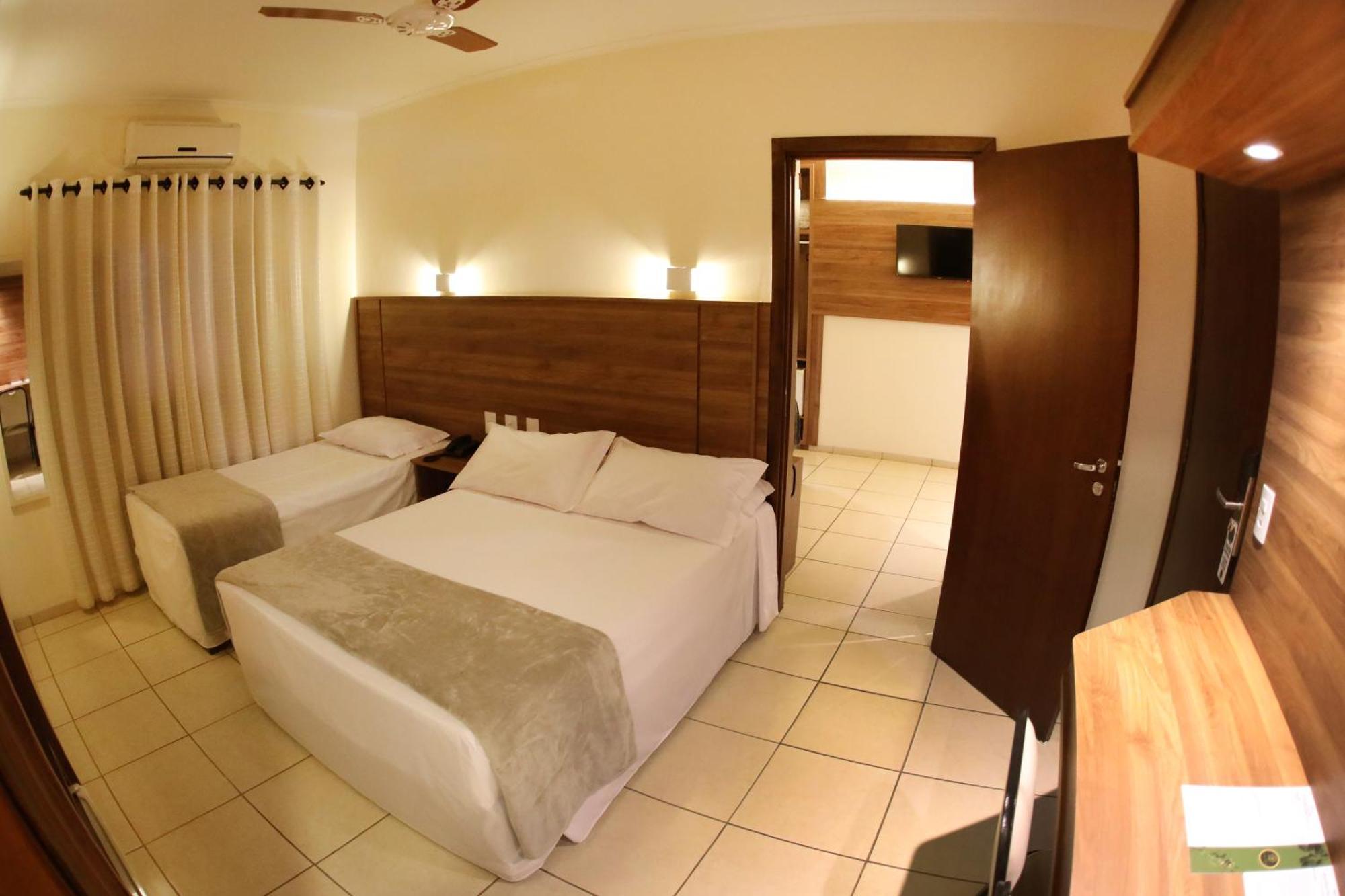 Hotel Roda D'Agua Andradina Quarto foto