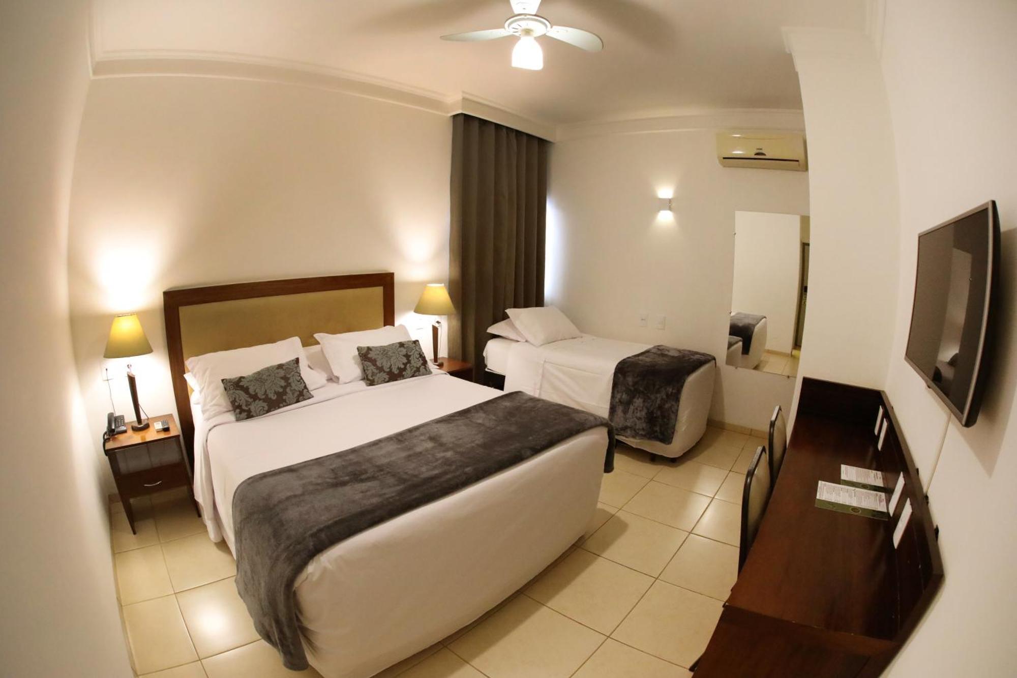 Hotel Roda D'Agua Andradina Quarto foto